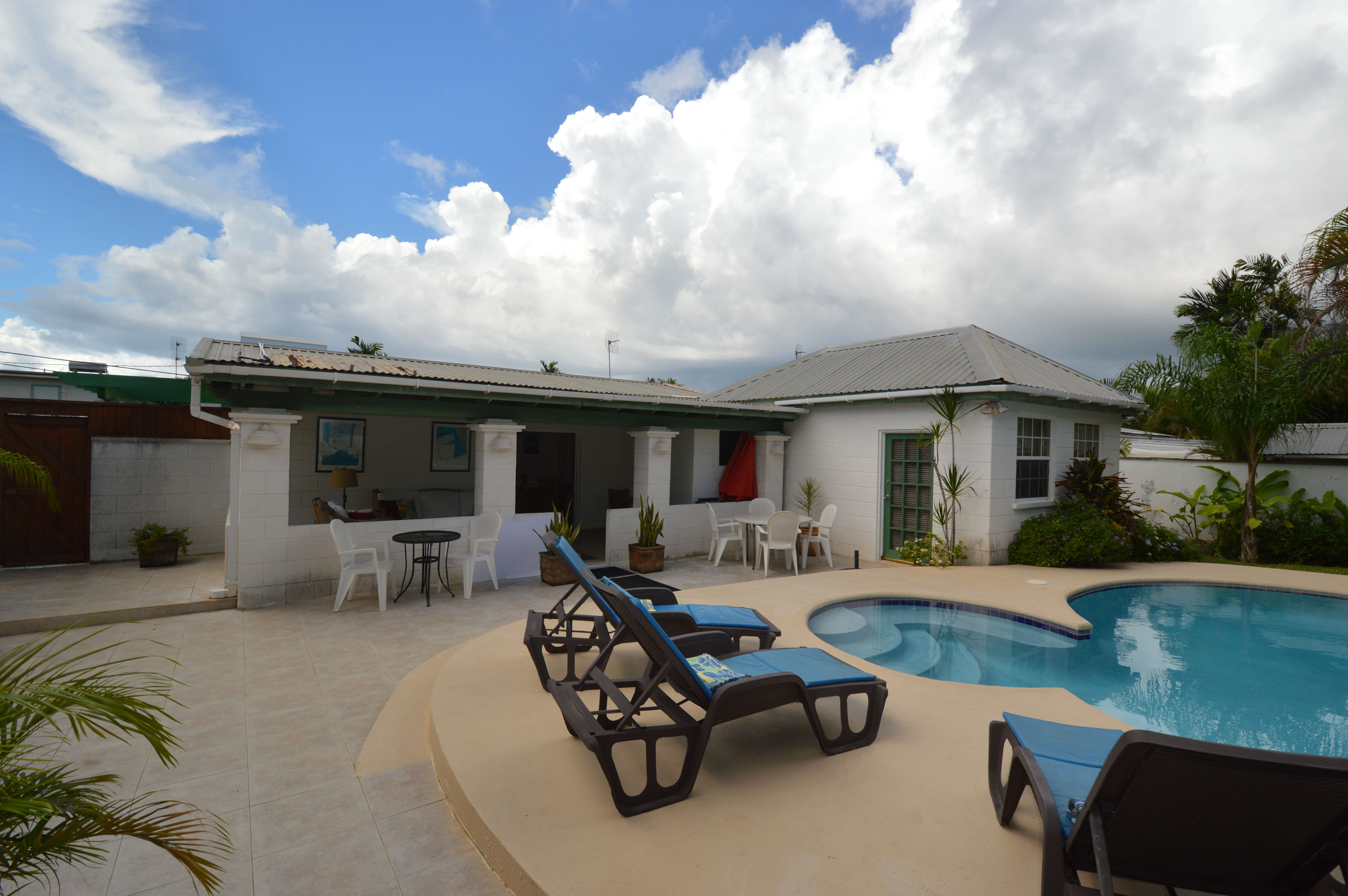 Sunset Crest, Beachcomber | Saint James | 2 bedrooms House | for sale ...